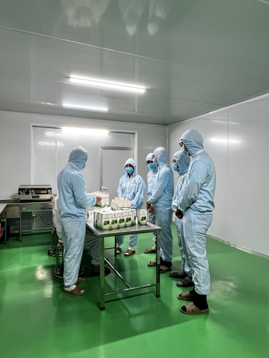 BusinessTour_6-2026_01_17.jpg